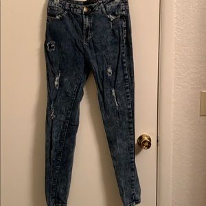 Distressed Skinny Jeans